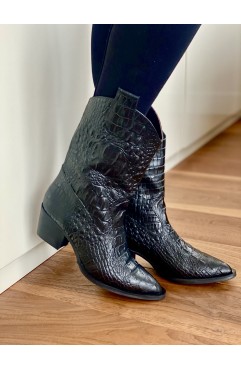 Sofia Black Cowboy Boots